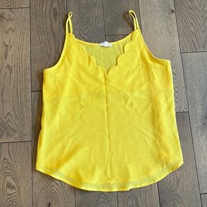 yellow scalloped tank top!